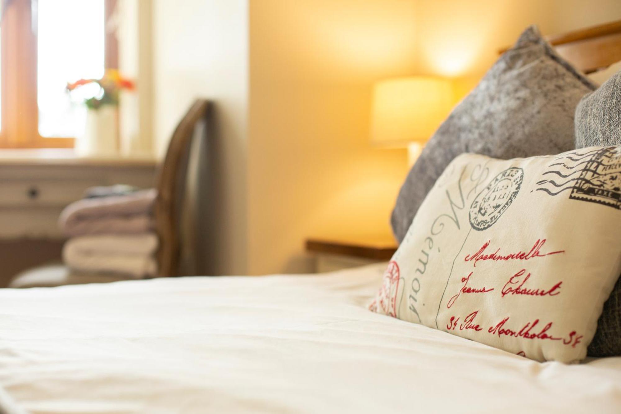 Hillcroft Accommodation Redhill  Rum bild